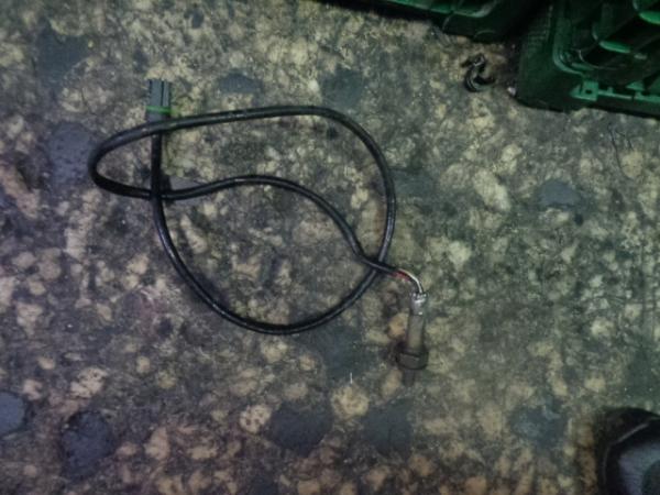    1427884  Bmw Bmw  5 E39 sdn 96-00 (1) 
