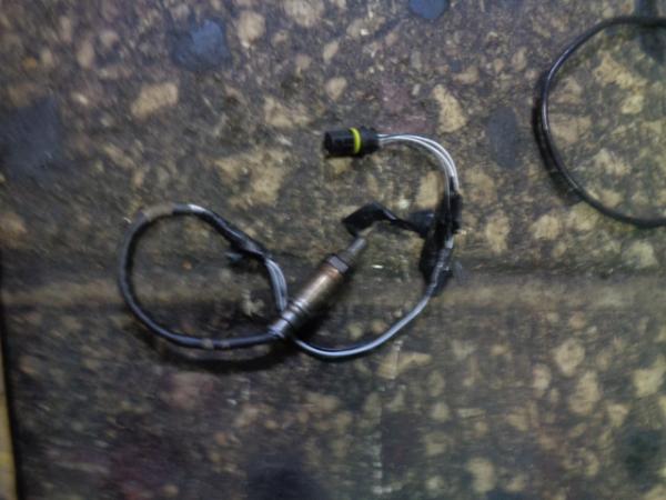    0258003716  Peugeot 106 92-95 (6) 
