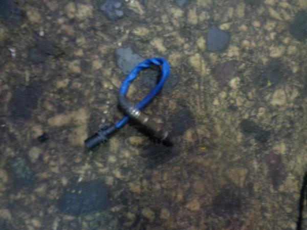    89467-02100  Toyota Auris 07> (3) 