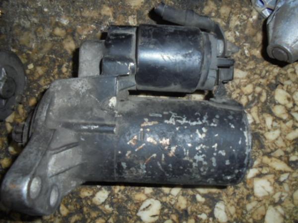   0001121000  Volkswagen Golf 4 97-03 5D 