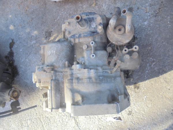    ( ) (6N2)  Volkswagen Polo (1999-2001) 