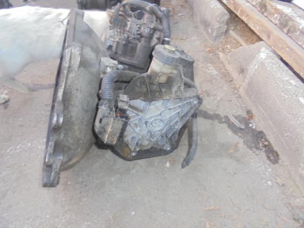    (D130008501)  Opel Corsa C 00-03 5D 