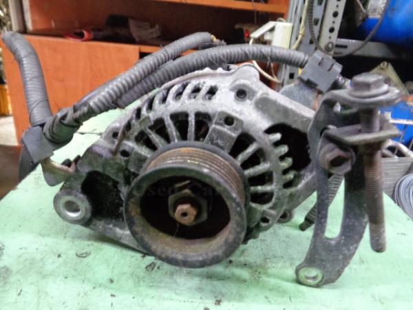    Toyota Corolla Berlina 97-00 27060-40011 104210-8151   4  