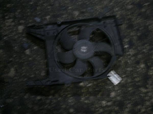     Renault Laguna Berlina 94-98 (9) 