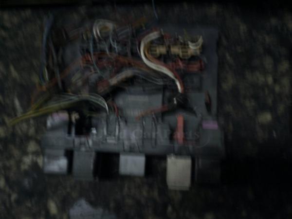   3C0937049E  Volkswagen Golf 5 03-08 3D (V4) 