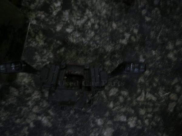   - 17D940  Ford Focus hatch 3D 04-08 (17) 
