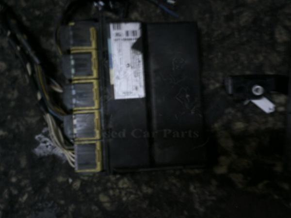   1S7T-15K600-FB  Ford Focus sedan 02-04 (V61) 