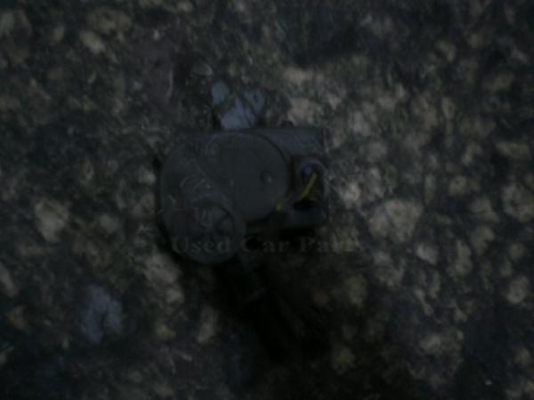     0132006309  Mercedes W201 