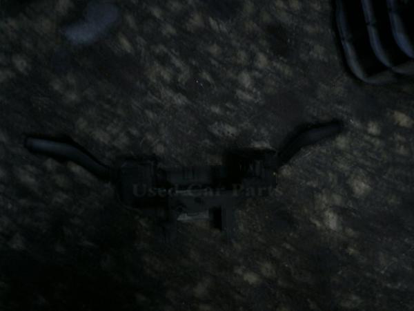   - 3M5T-6475-AE  Ford Focus sedan 04-08 (16) 