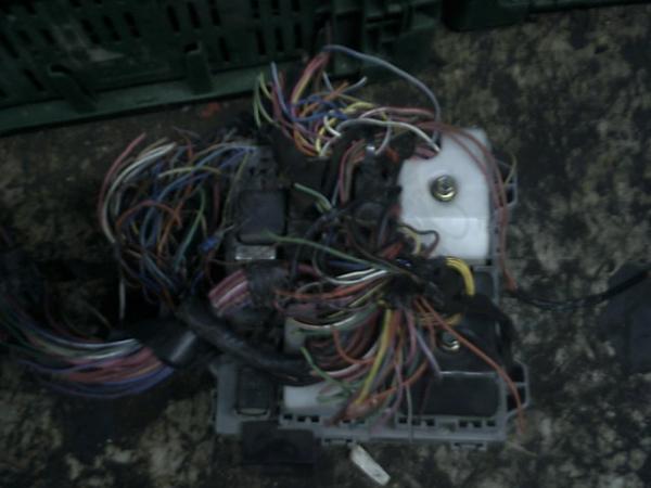   P56010420AH  Chrysler - Jeep Chrysler - Jeep Cherokee 01-05 (V50) 