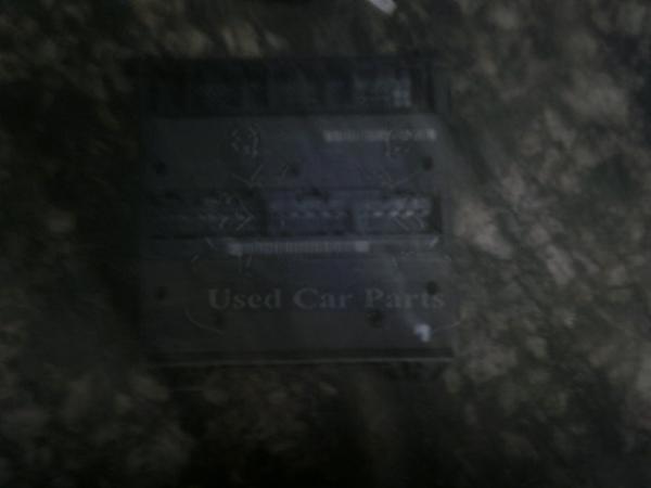   6Q2937049F  Volkswagen Polo 05-09 3D (V51) 