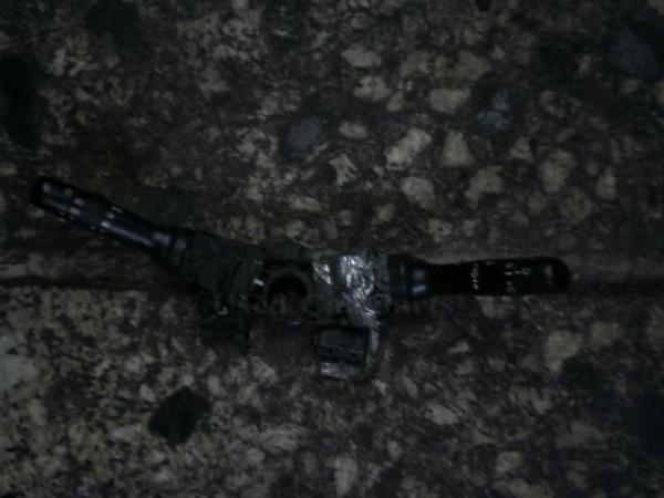  - 17F001  Citroen C1 05-09 3D 