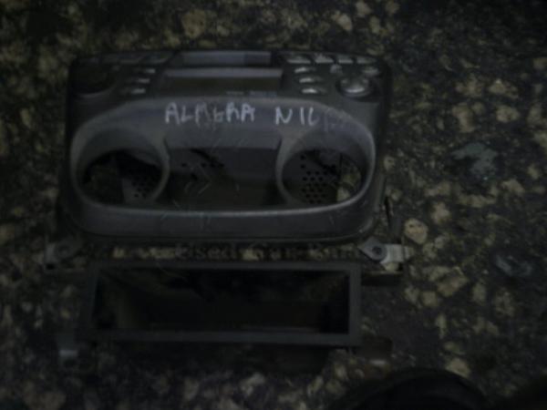  CD  Nissan Almera 03-06 (26) 