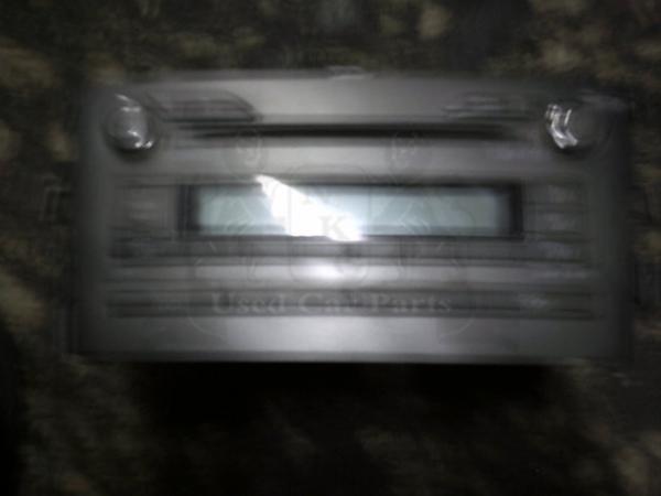  CD 86120-02521  Toyota Auris 07> (42) 