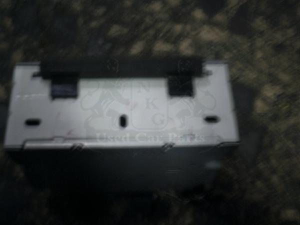  CD AM5T-18C815-PG  Ford Fiesta 3D 2012-2017 (46) 