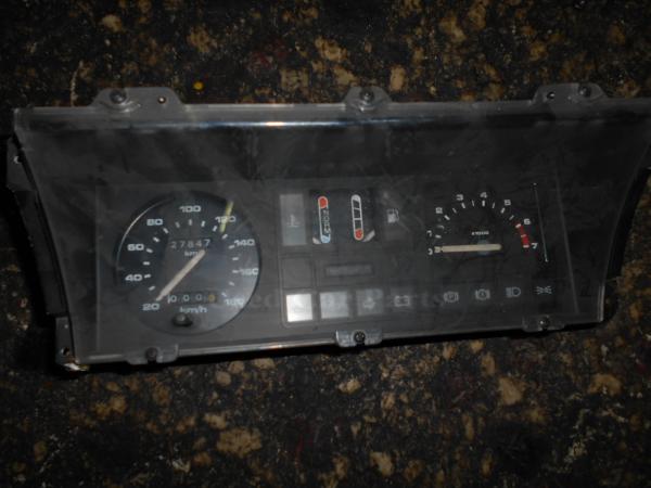   84fb10841cd  Ford Fiesta 5D 89-96 