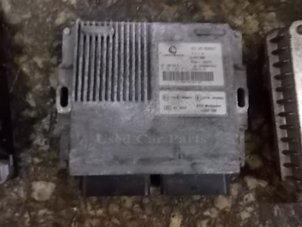     Renault Megane I Berlina 96-99 ECU LPG RENAULT  K7J 1.4L (4) 