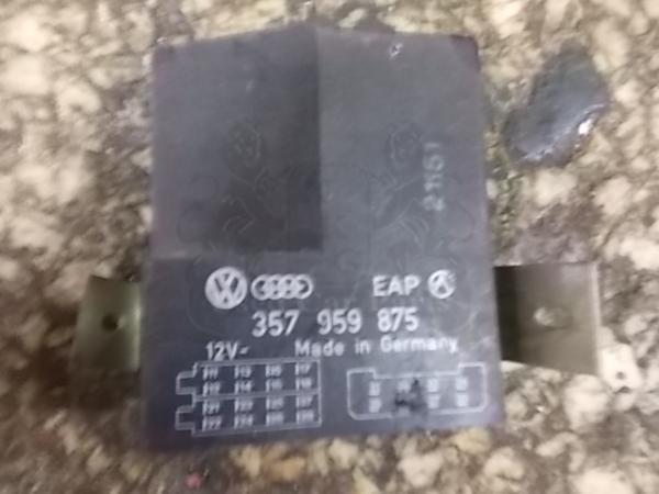    Volkswagen Golf 1 74-84, Volkswagen Passat 81-88 5D B3    357959875 (2) 