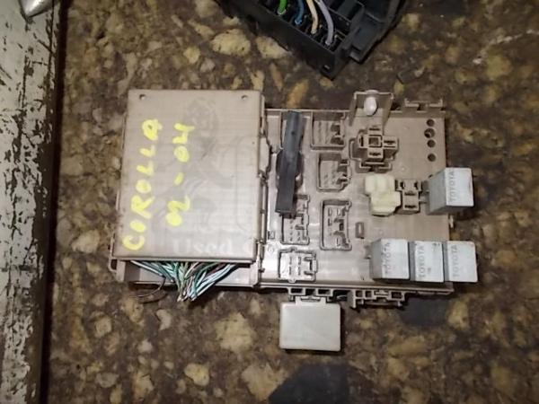    Toyota Corolla 02-04 35P 82641-02040 MB232300-8521 (82) 