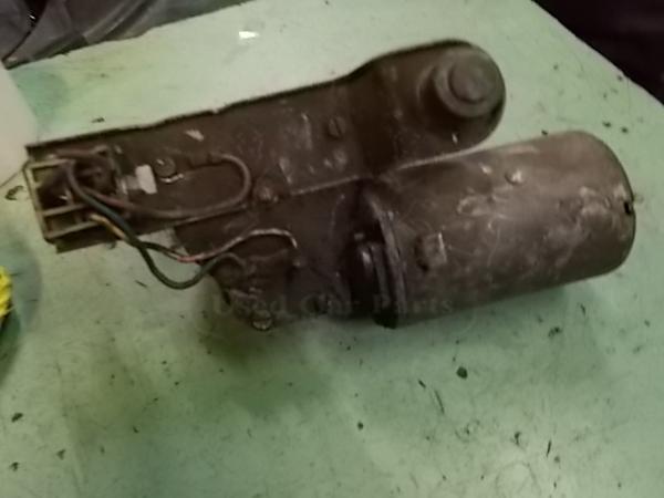     Bmw Bmw  5 E28 81-84 0390241081 (12) 