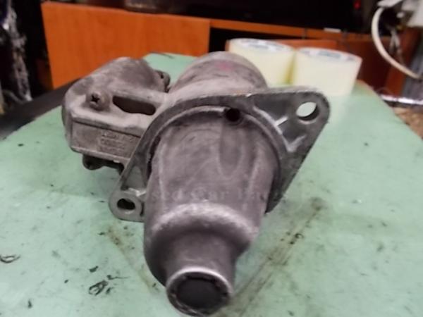    Nissan Sunny 85-88 23300-M8011 E13 