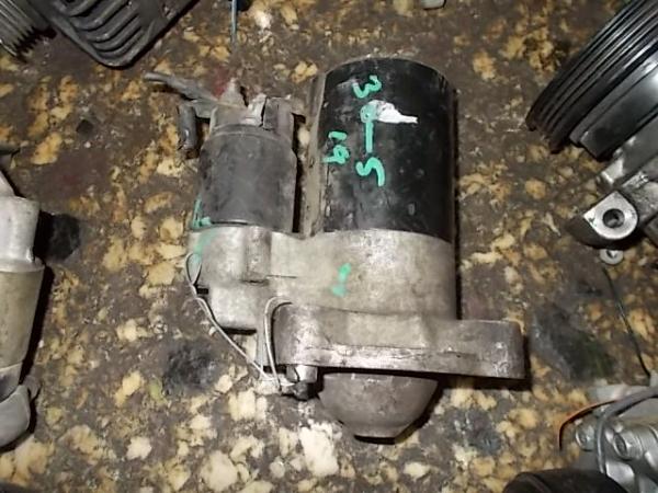   0001116003  Citroen Saxo 96-99 3D 