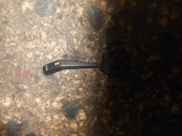   - 90069121  Opel Corsa B 93-95 5D 
