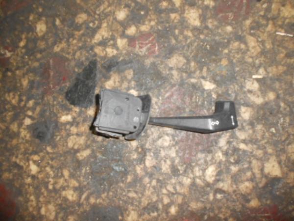   - gm90221174  Opel Corsa B 93-95 5D, Opel Corsa B 95-00 5D (6) 