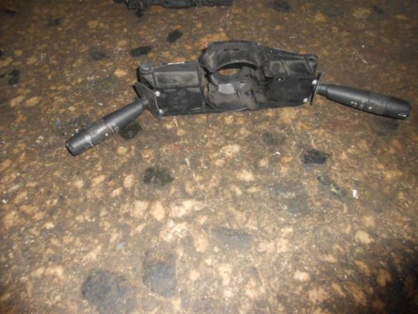   - 9612865177  Peugeot 106 92-95 