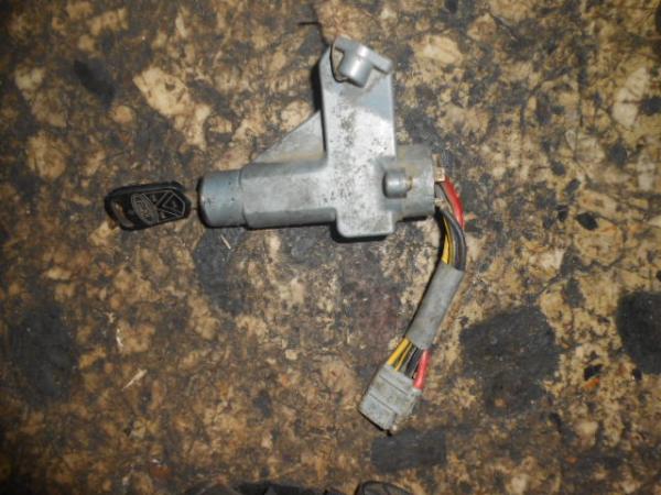     75AB-3675-A1B  Ford Escort cabrio 1975-1980 