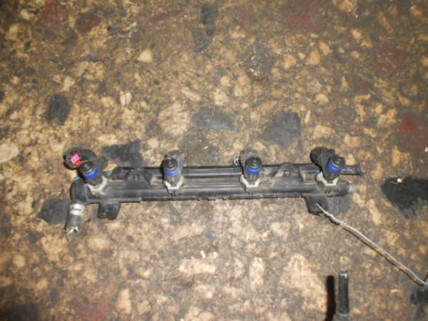   036133320  Volkswagen Polo 02-05 3D 