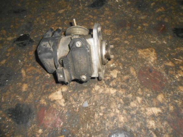  2525753A  Peugeot 309 85-89 