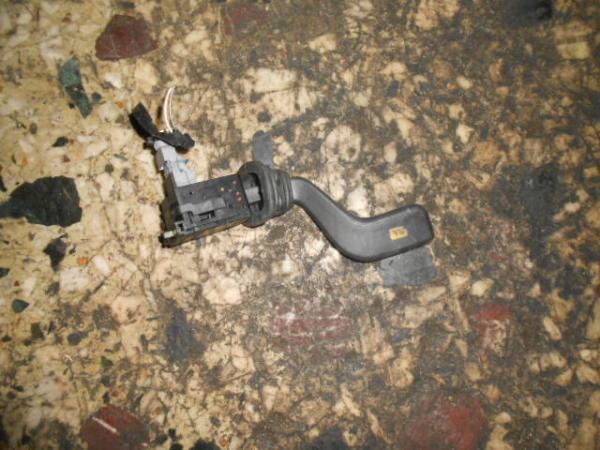   - 09185413  Opel Corsa C 00-03 5D 