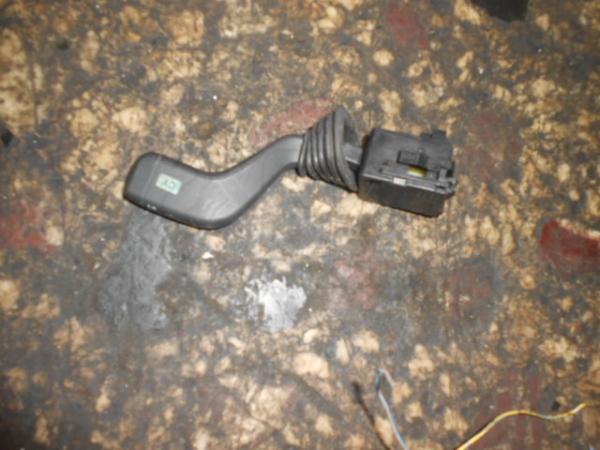   - 09185413  Opel Corsa C 00-03 3D (12) 