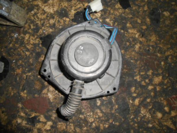     Nissan Serena 91-96 (106) 