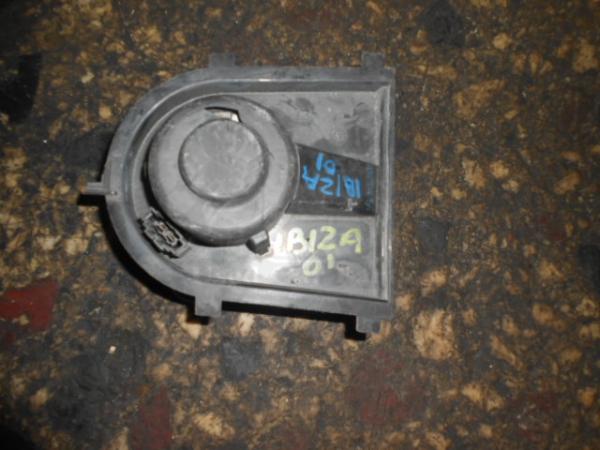    1J1819021B  Seat Ibiza 3D 02-05 (103) 