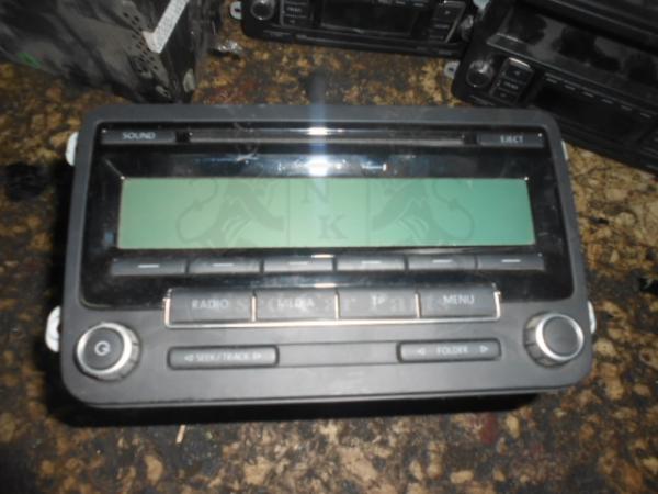  CD 5M0035186AA  Volkswagen Polo 09- ( 11) 