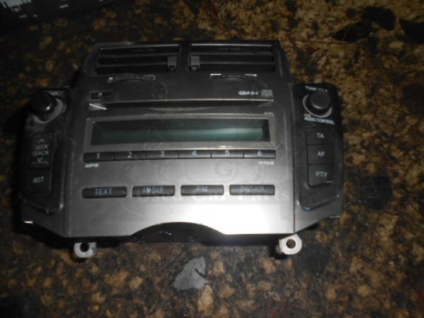  CD 86120-0D490  Toyota Yaris 10- (10) 
