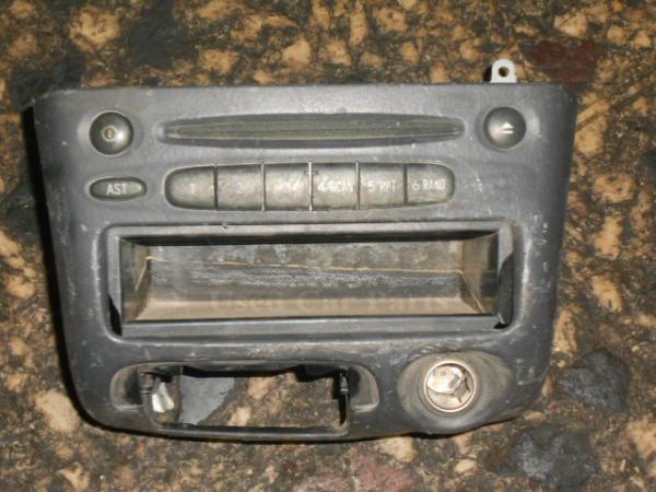  CD 86120-52030  Toyota - Lexus Yaris 99-03 ( 9) 
