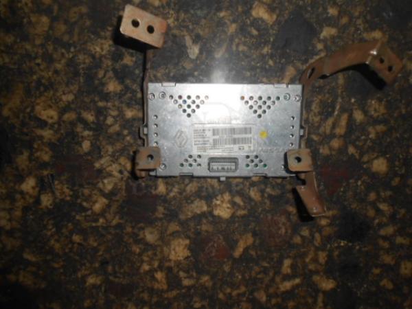  NAVARA D40 21676976-4 (12) 