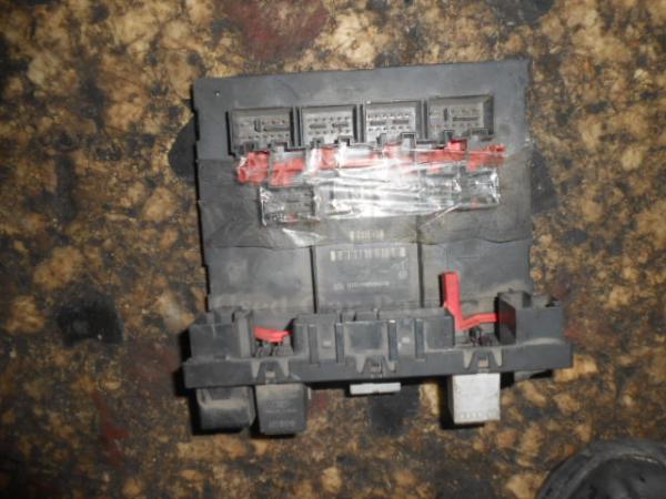   1K0937049S  Volkswagen Golf 5 03-08 3D 