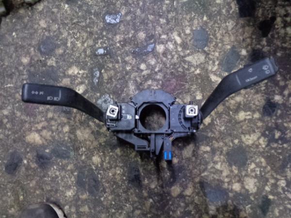   - 1K0953519A  Audi Audi A3 8P 03-05 5(o) 