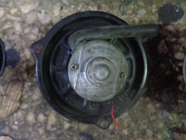    162500-5560  Suzuki Swift 3D 93-96 
