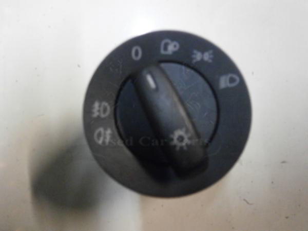     Volkswagen Golf 5 03-08 3D, Volkswagen Touran 03-07 