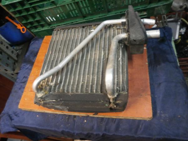    A C  Ford Maverick 00-05 