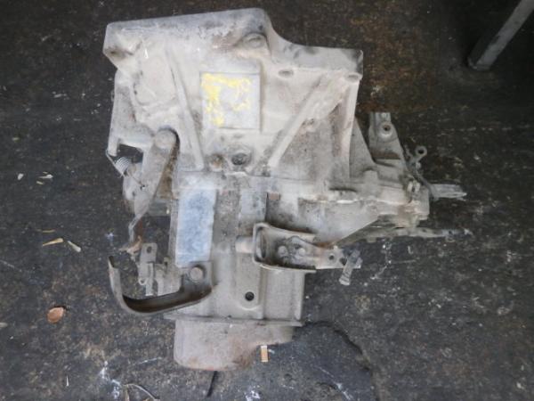    Mazda MAZDA DEMIO 2000 1.3 16V 5 SPEED MANUAL GEARBOX F529 