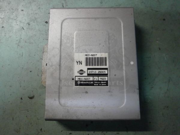     Nissan Almera 95-00 (32) 