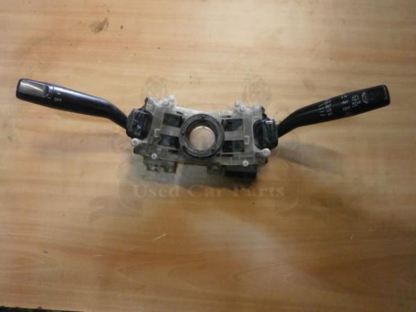   -  Toyota RAV 4 97-00 (6) 