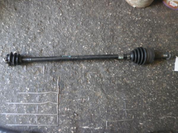      Nissan Almera 03-06 