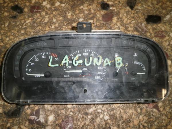    Renault Laguna Berlina 98-01 